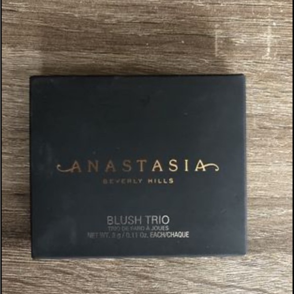 Blush Trios Berry Adore - Picture 5 of 8